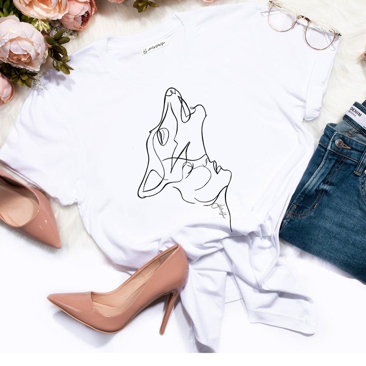 Kadın ve Kurt Tasarım Tshirt (Tattoo koleksiyonu)
