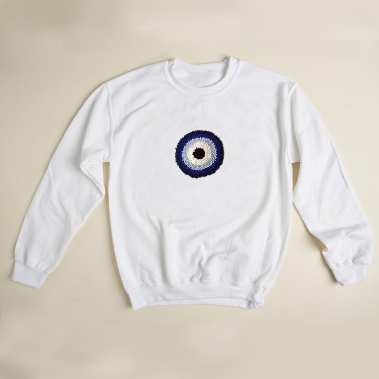 Nazar Boncuğu Nakışlı Tasarım Sweatshirt