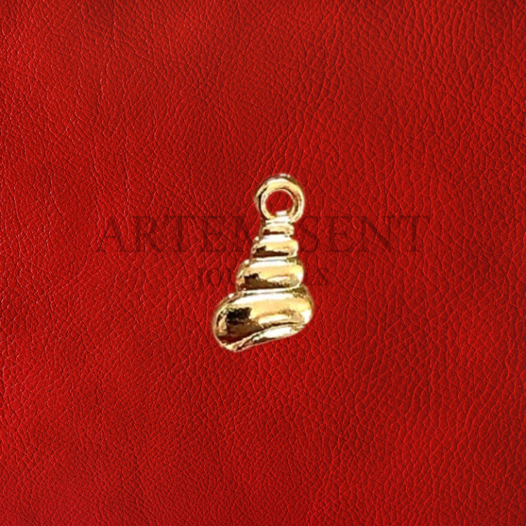 Altın Deniz Salyangozu Charm