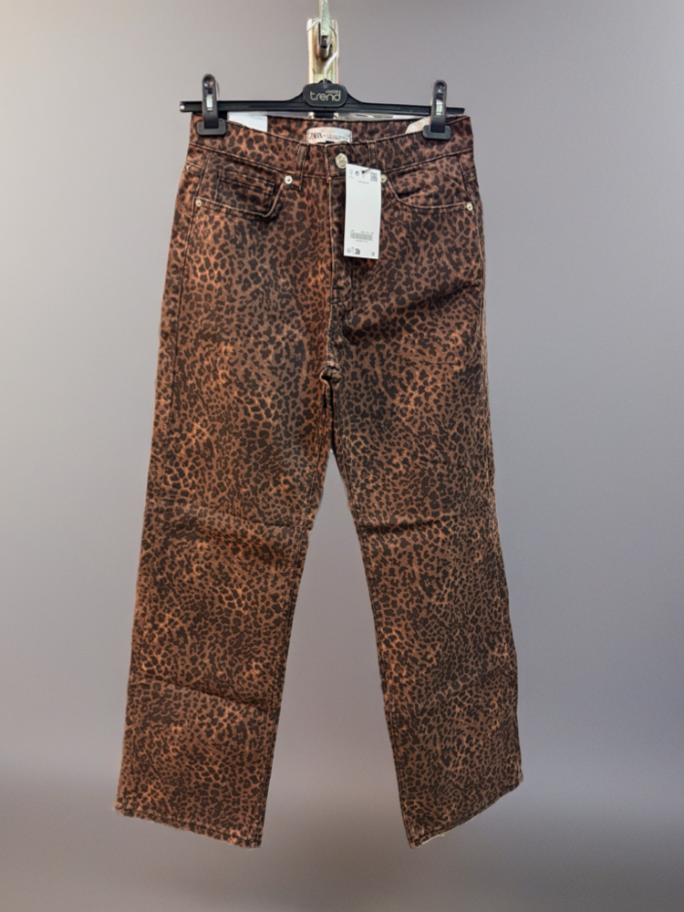 Zr leopar jean