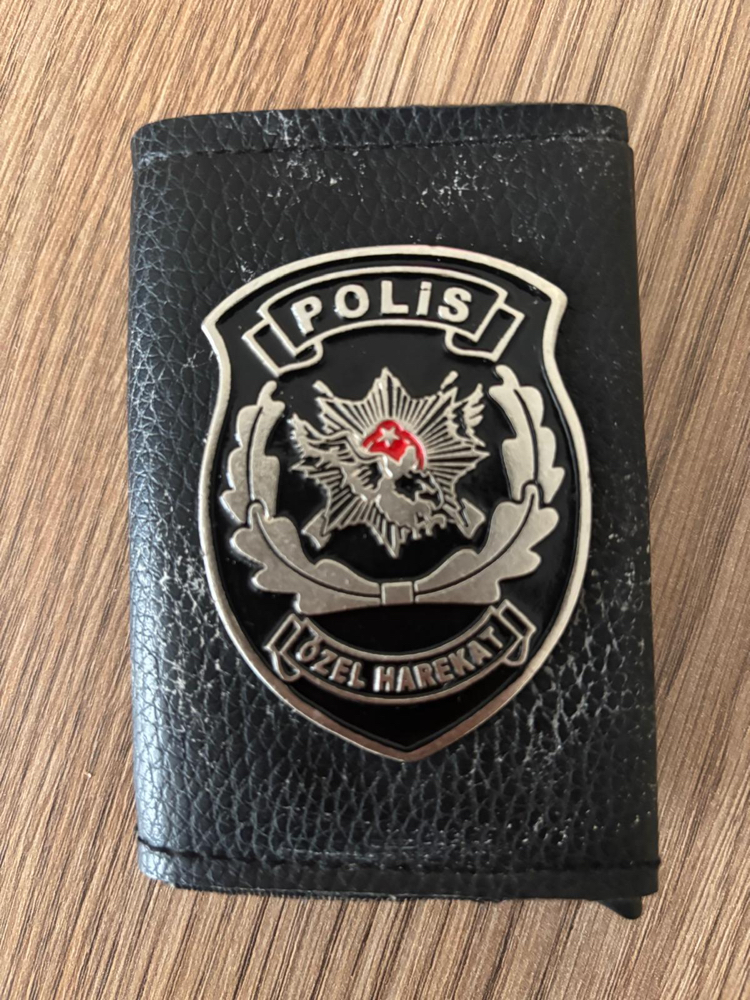 Polis özel harekat rozetli kartlık 