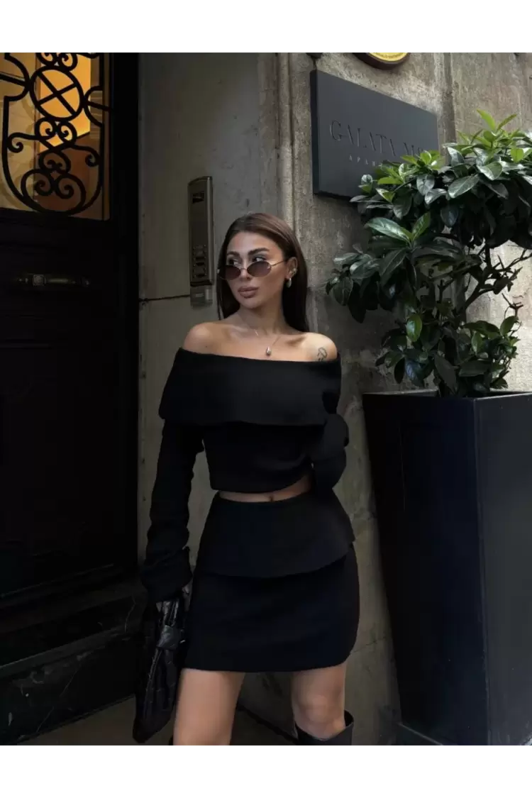 Straplez , Madonna , Carmen Yaka Croplu Mini Etekli ikili Takım Triko - Siyah