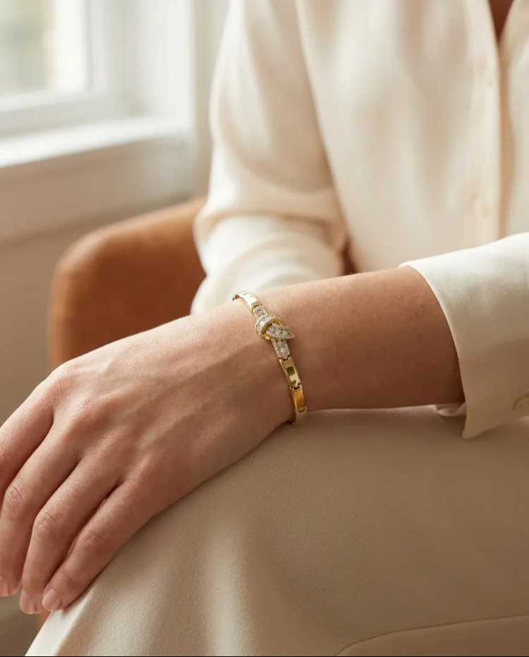 Royal bracelet