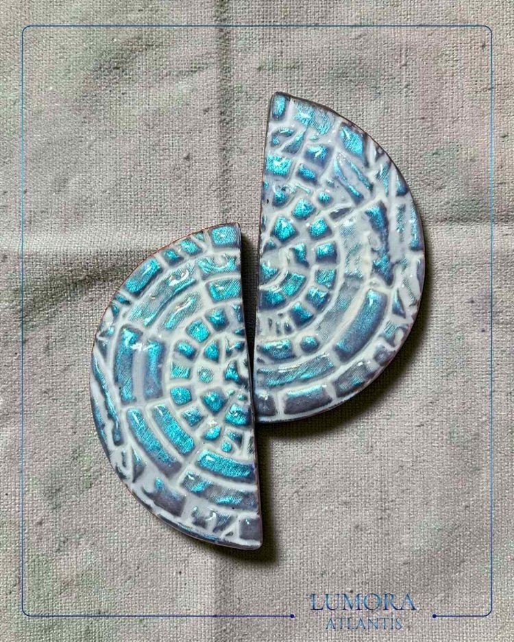 Lumora Atlantis Gri Mavi Yarım Ay Form 