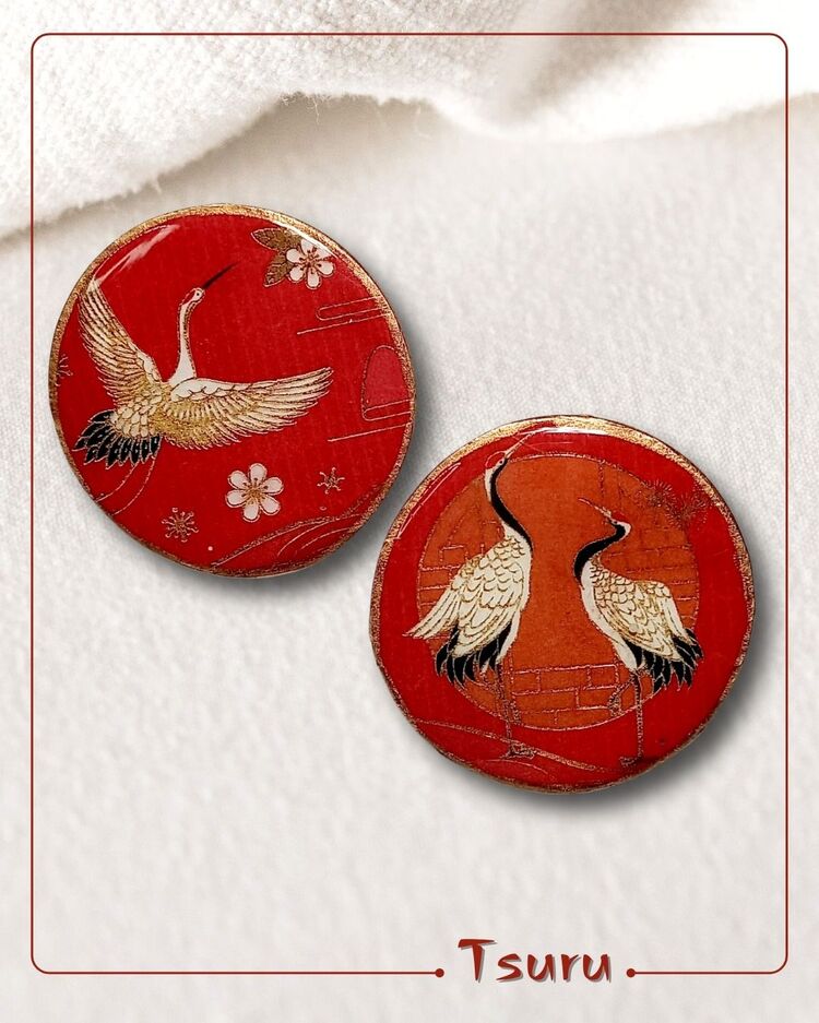 Akari Koleksiyonu Tsuru Seri Turna Kuşu Motifli Kırmızı Polimer Kil Küpe 