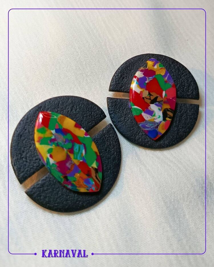 Karnaval Küpe 