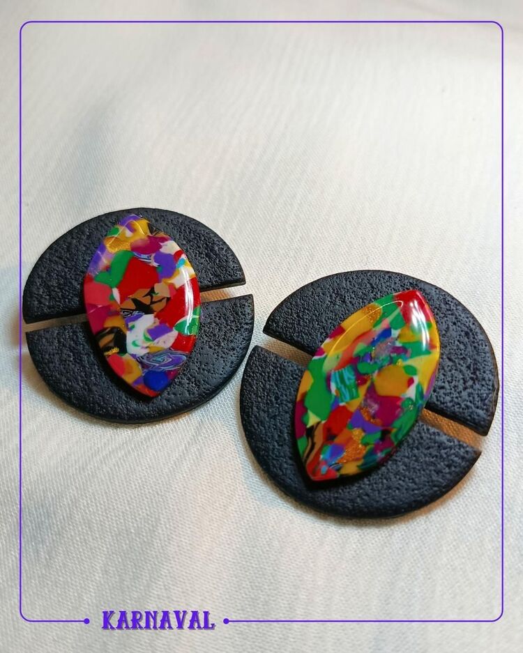 Karnaval Küpe 