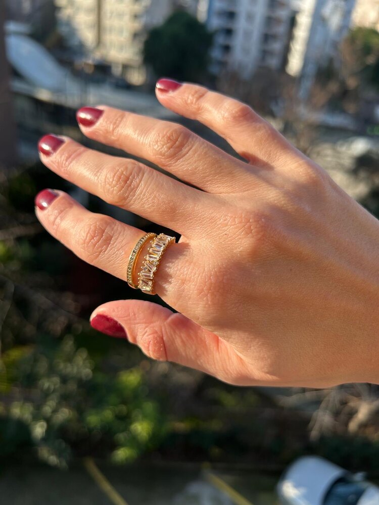 Tiara Yüzük