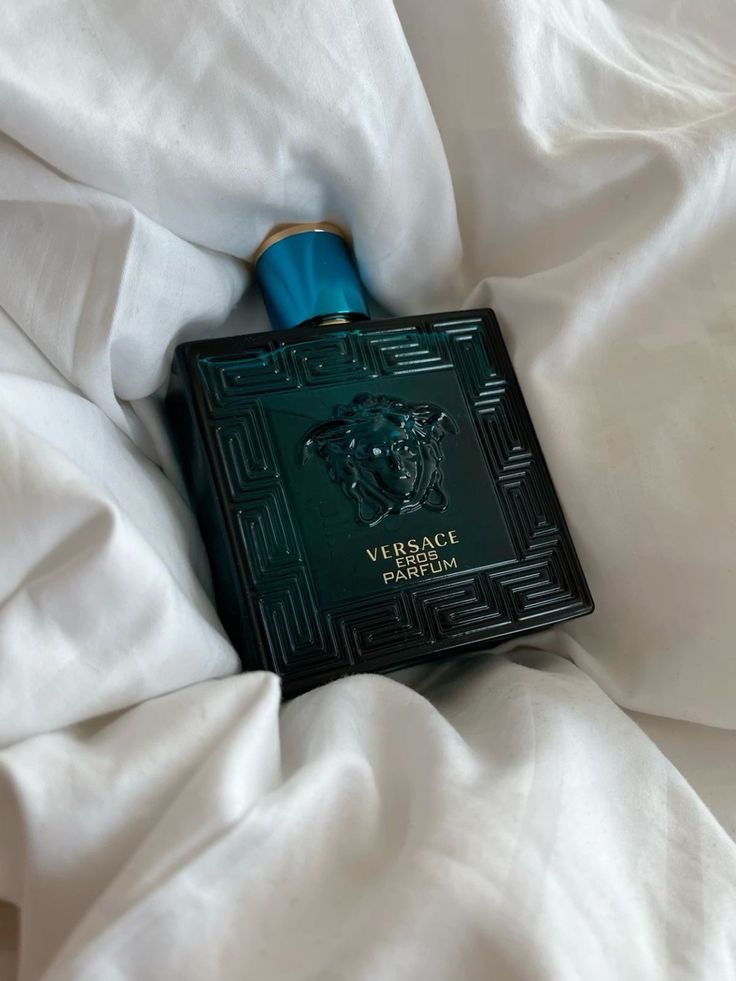 Versace Eros Eau De Parfum Erkek Parfüm 100 ML
