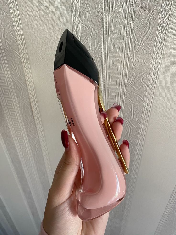 Carolina Herrera Good Girl Blush Eau De Parfum Kadın Parfüm 80 ML