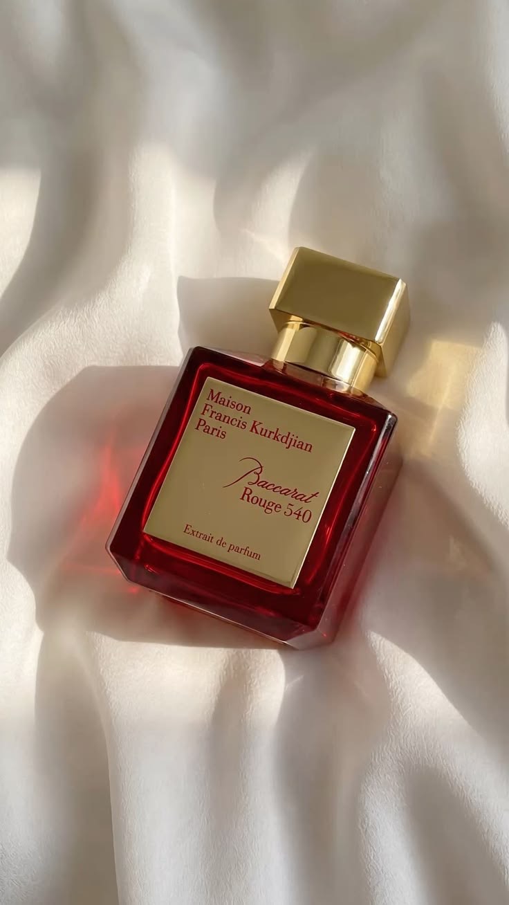 Maison Francis Kurkdjian Baccarat Rouge 540 Extrait De Parfum Unisex 100ML