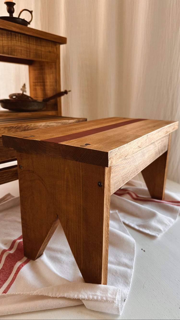 Rustic Tabure