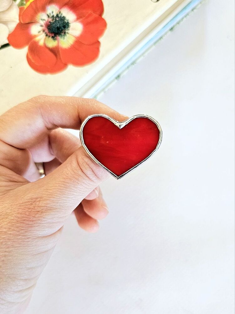 Kırmızı Kalp Broş