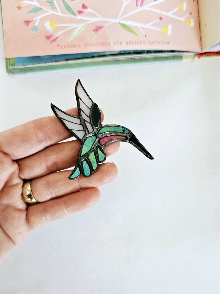 Hummingbird Broş