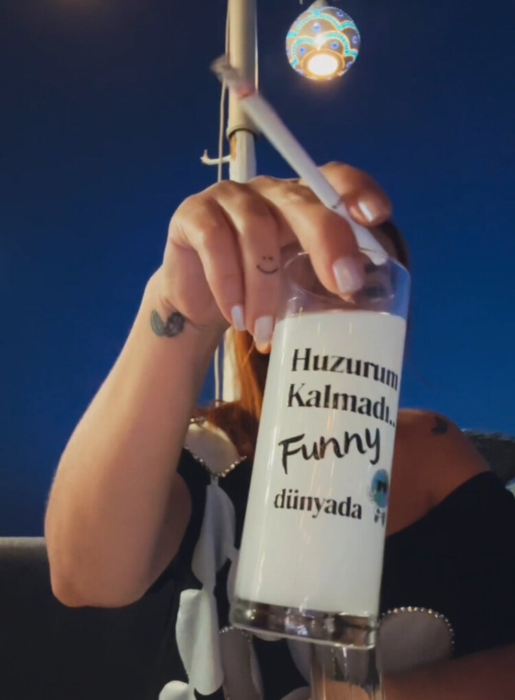 Huzurum kalmadı funny dünyada ..
