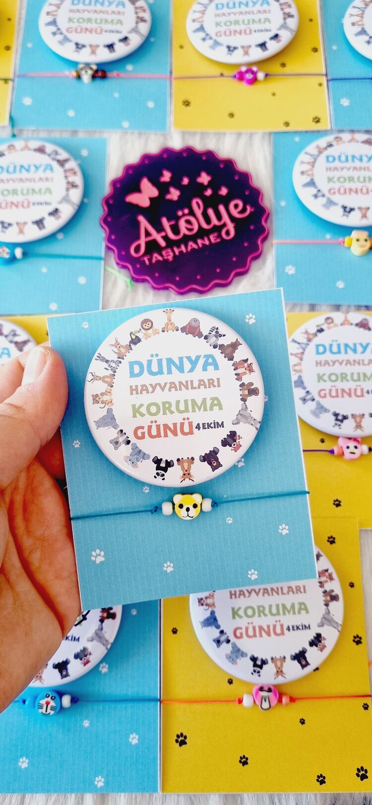 4Ekim Rozet +Bileklik(Asansörlü)