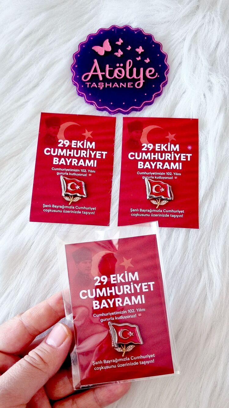 29 Ekim Broş
