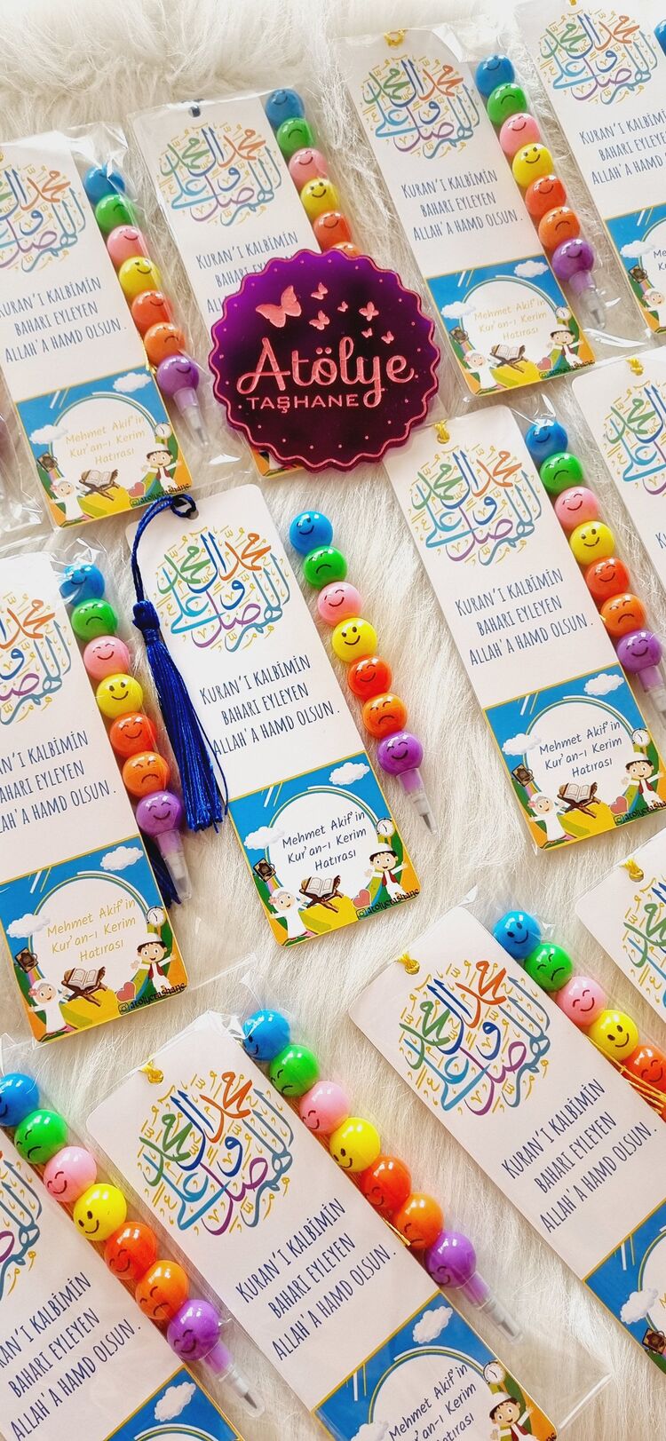 kitap ayracı ve kurşun kalem
