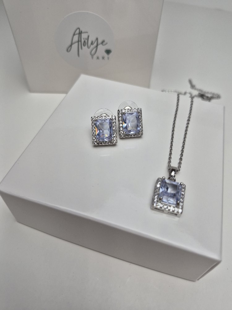 Baget kolye küpe set