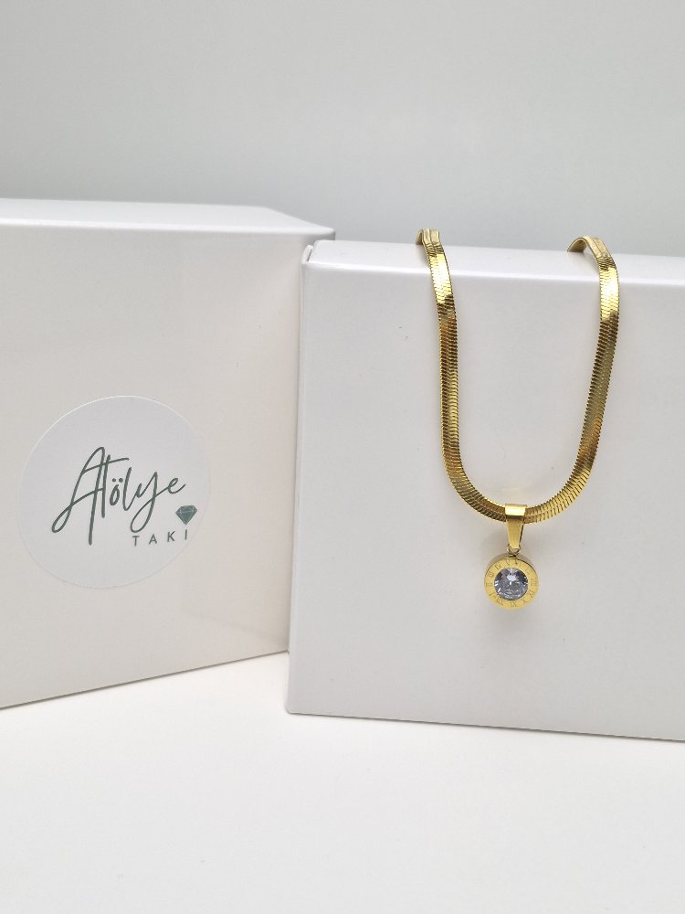 Bvlgari model kolye *gold