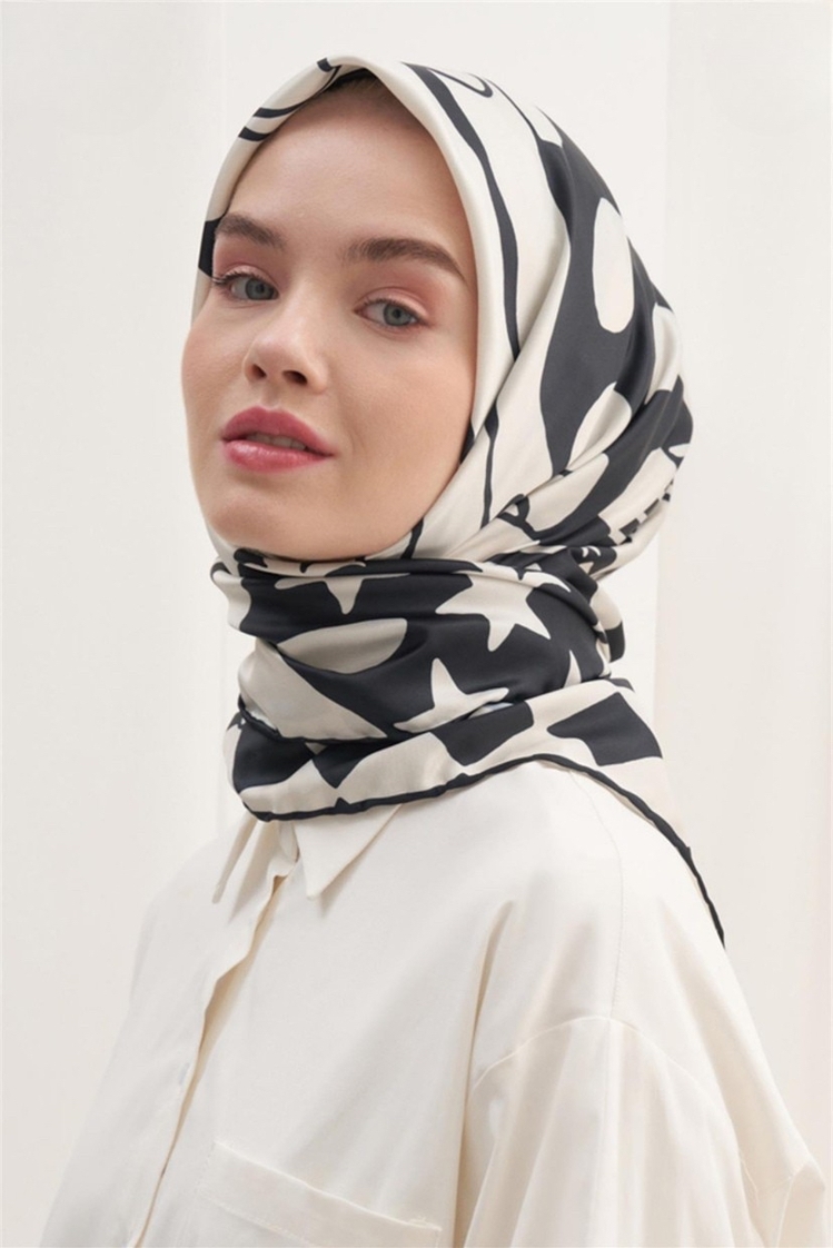 Twill Dokuma Pamuk İpek Moni Desen - Siyah 