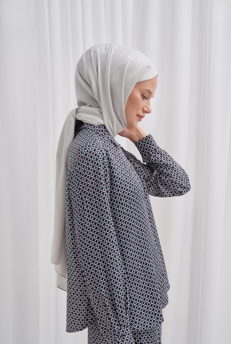 Monogram Jakar İtalyan İpekli Şal - Silver Grey 