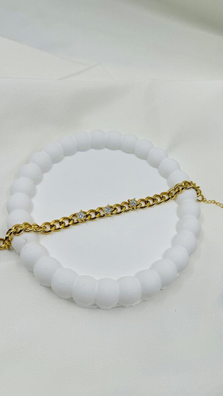 Zirkon taşlı yıldız model bileklik