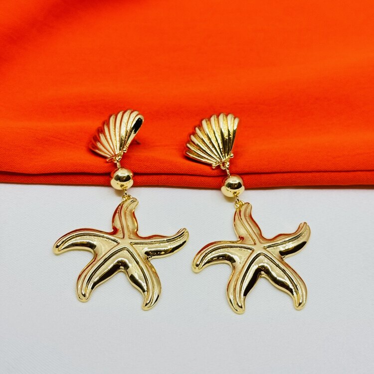 Deniz yıldızı gold küpe