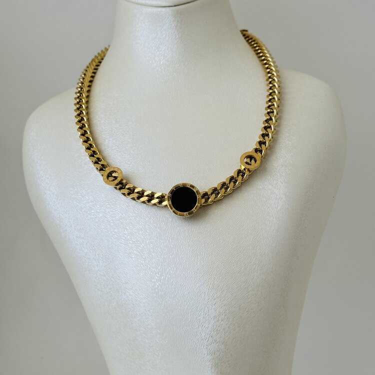 Sedef taşlı bulgari model kolye