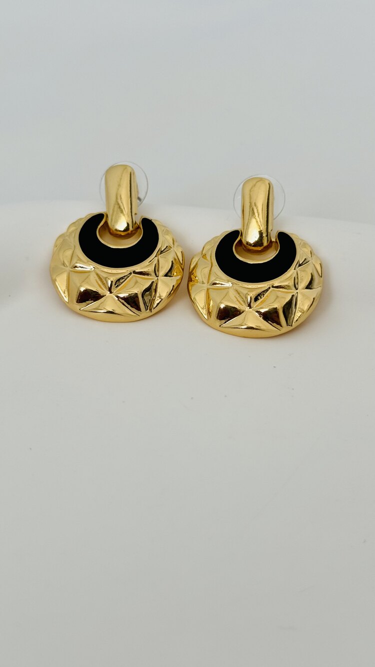 Gold siyah mineli küpe