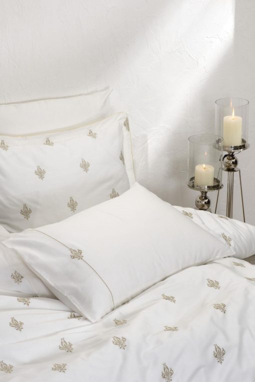 Ecocotton Aslışah Nevresim Takımı %100 Organik Pamuk Saten Nakışlı Beyaz Çift Kişilik