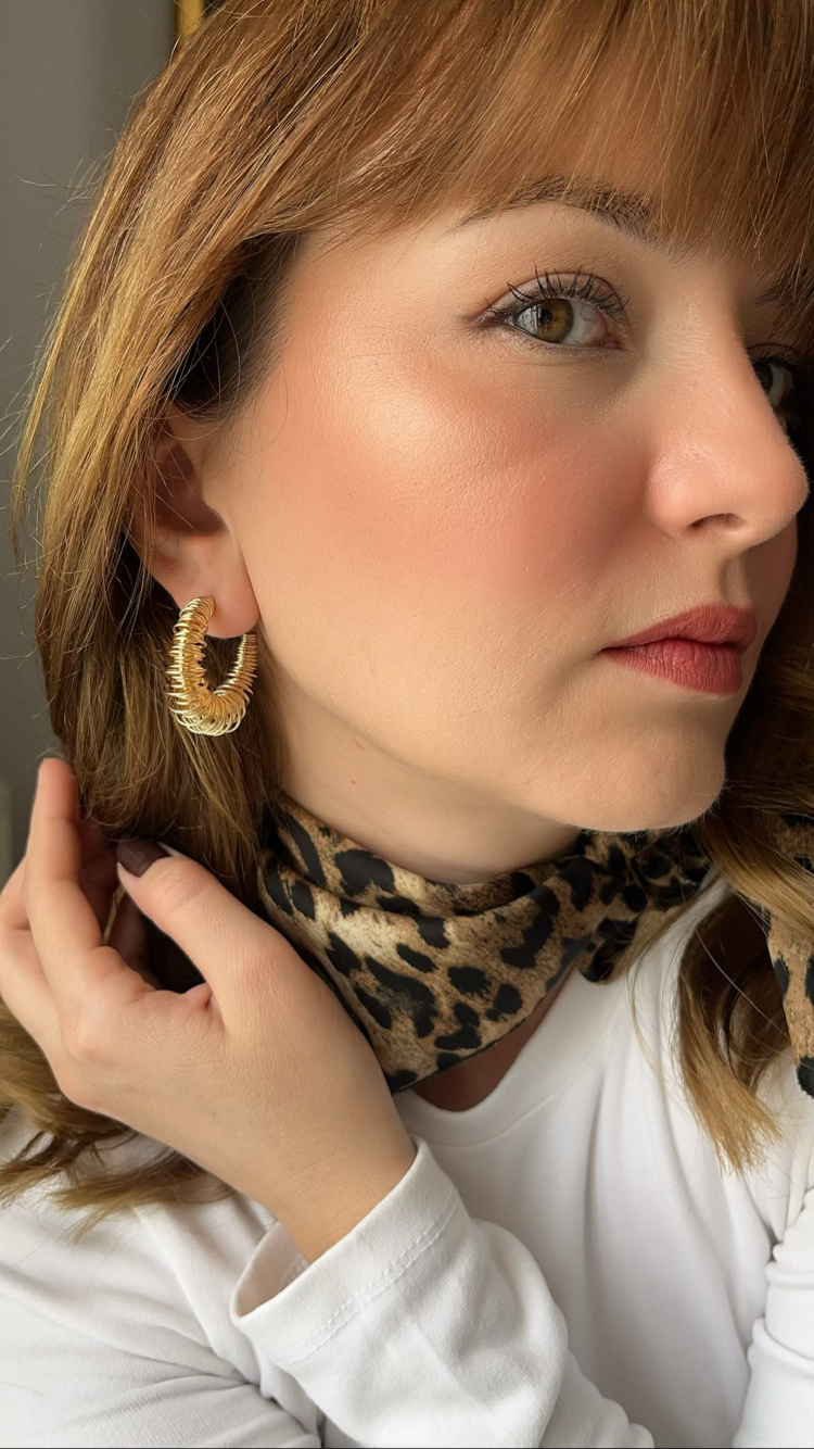 Gold spiral model halka küpe