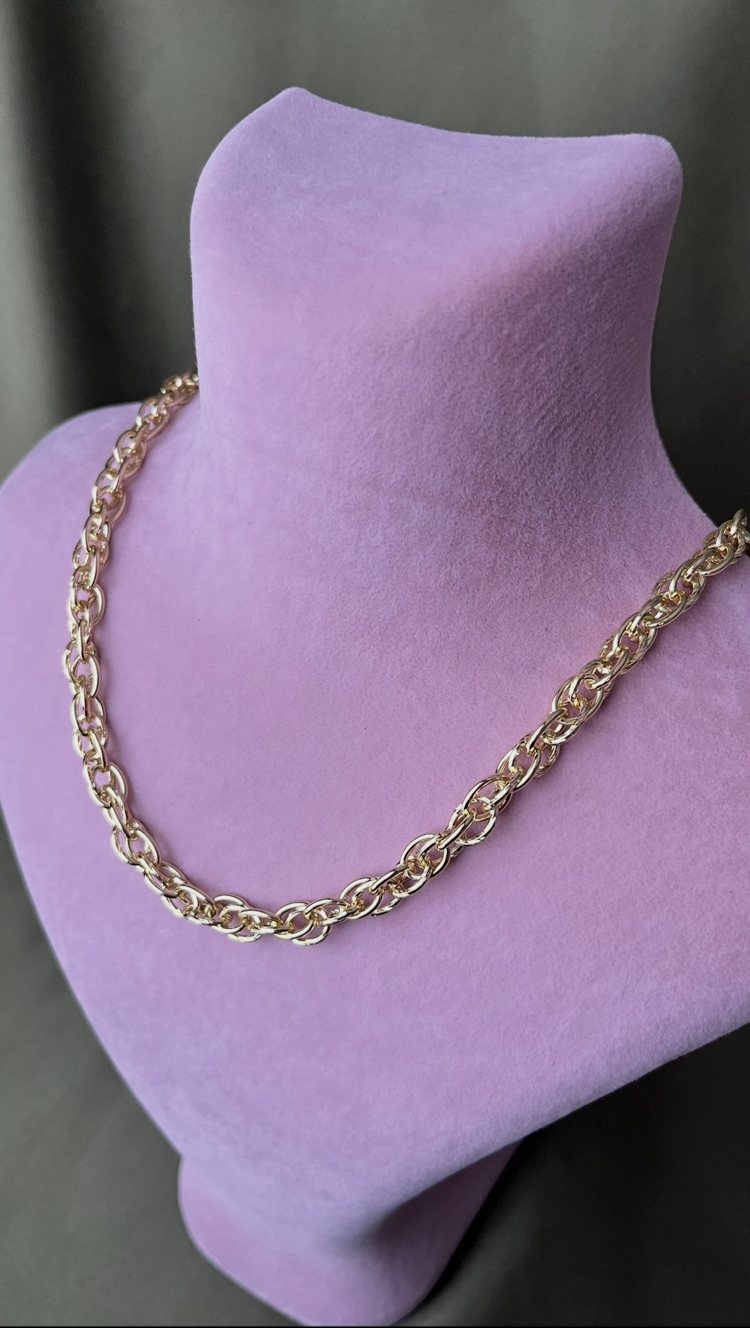 Gold geçme zincirler kolye