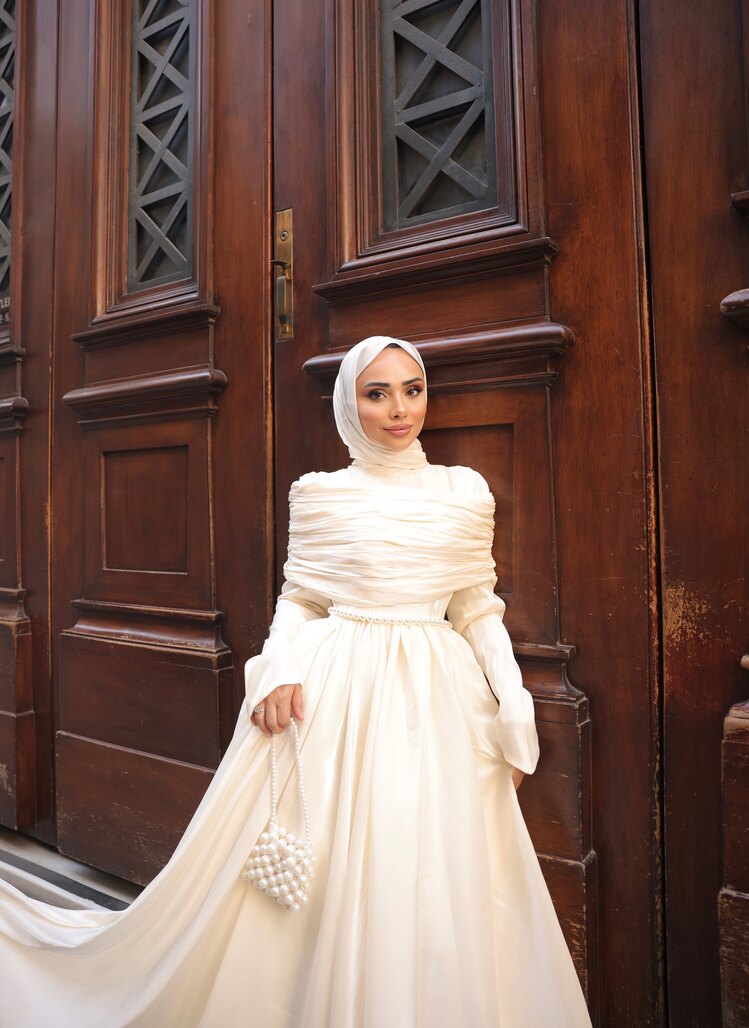 İnci model 