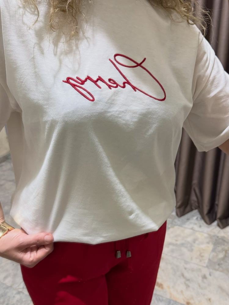 Chery nakışlı Tişört