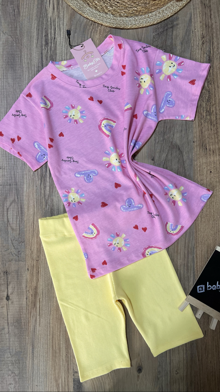 Pembe güneş desenli oversıze t-shirt diz üstü sarı bisikletçi tayt takım
