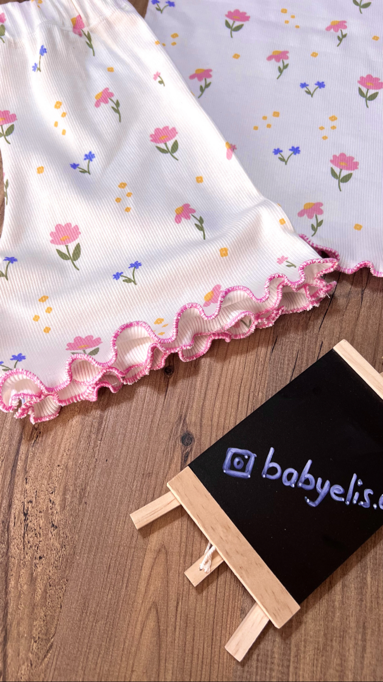 çilekli kolsuz t-shirt şort takımı