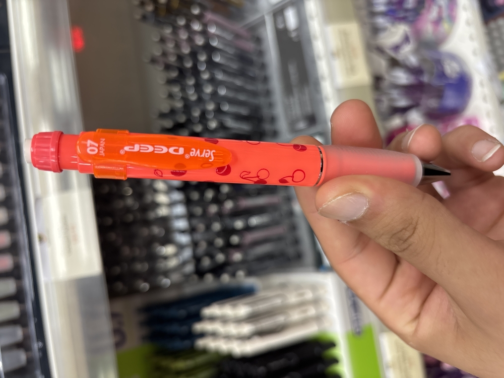 Serve deep 0.7 versatil kalem desenli neon