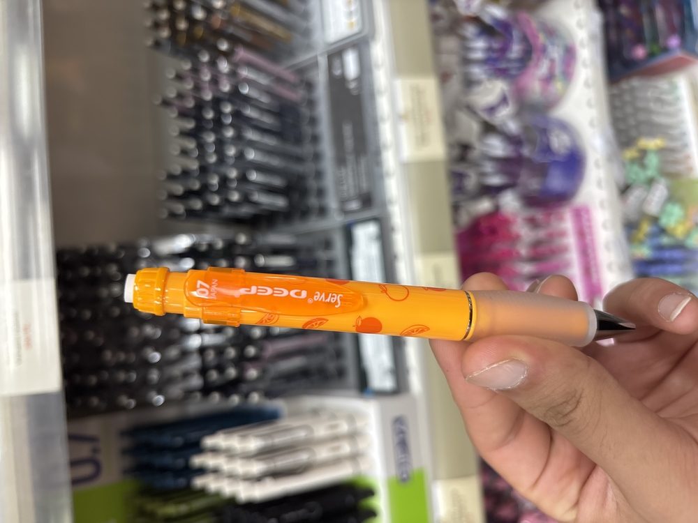 Serve deep 0.7 versatil kalem desenli neon