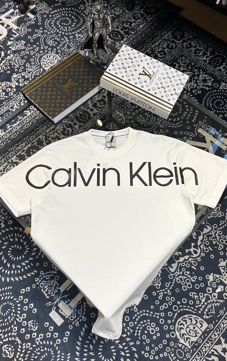 Calvin Klein Premium T-shirt