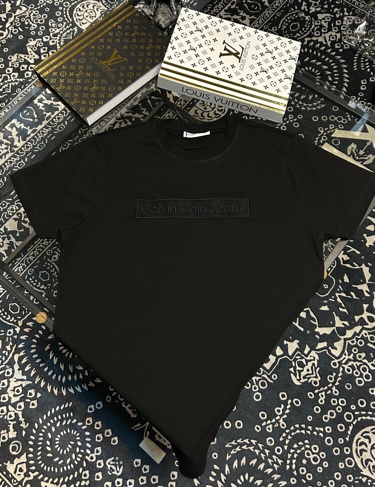 Calvin Klein Premium T-shirt