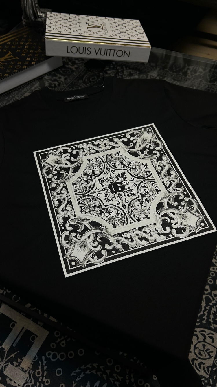 Dolce Gabbana Premium T-shirt