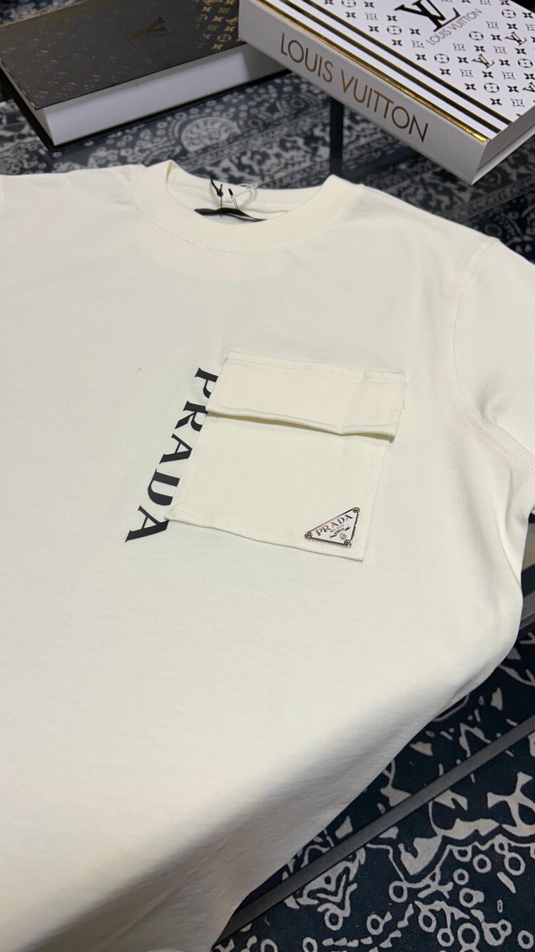 Prada Premium Cep Detaylı T-shirt