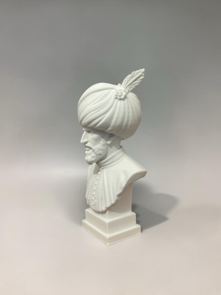 Kanuni sultan Süleyman büst