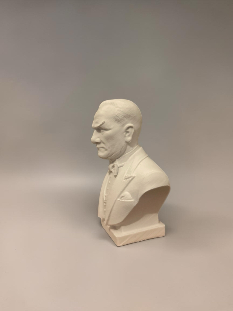 Atatürk büstü