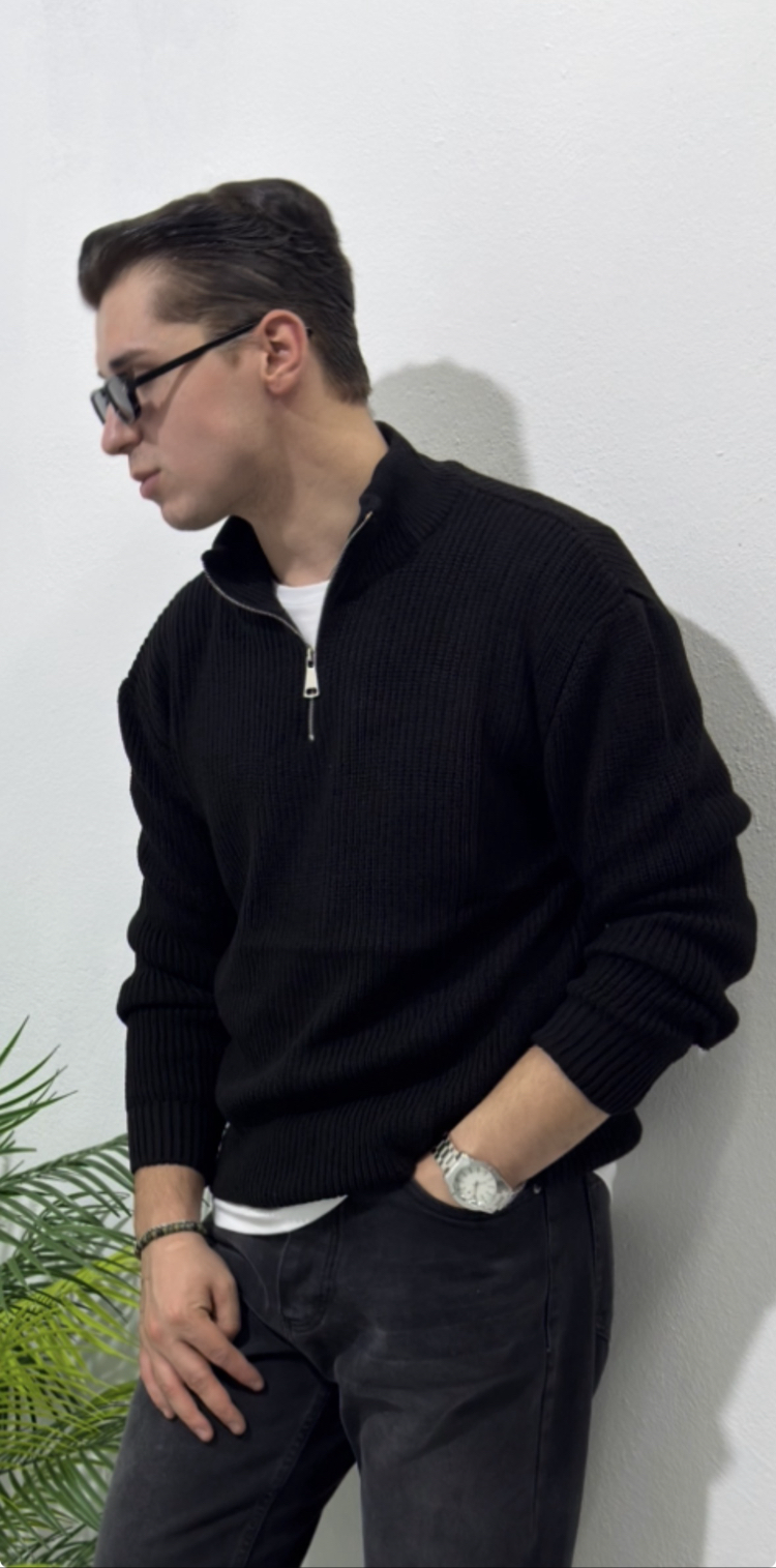 Fermuarlı Siyah Örme Triko