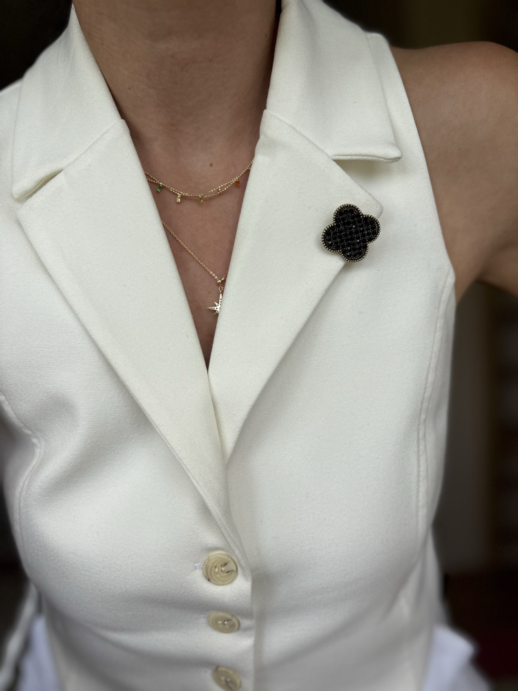Taşlı yonca model ithal broş