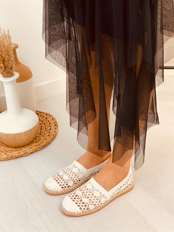 Beyaz Renk Dantel Ayakkabı Espadril 