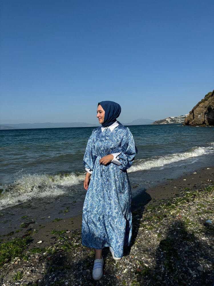 Mavi Elbise