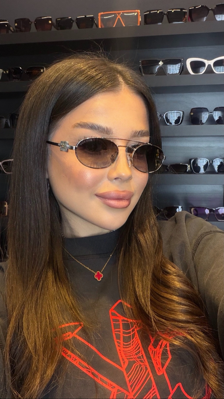 miu güneş gözlüğü